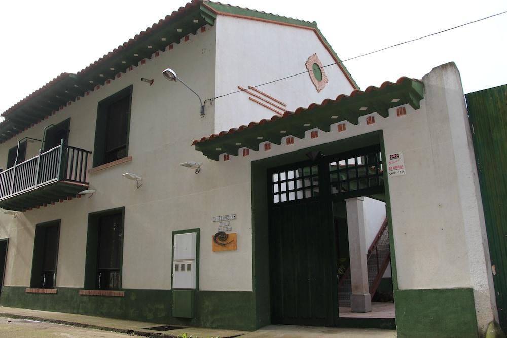 Apartamentos El Capricho Agueda del Caudillo Екстер'єр фото